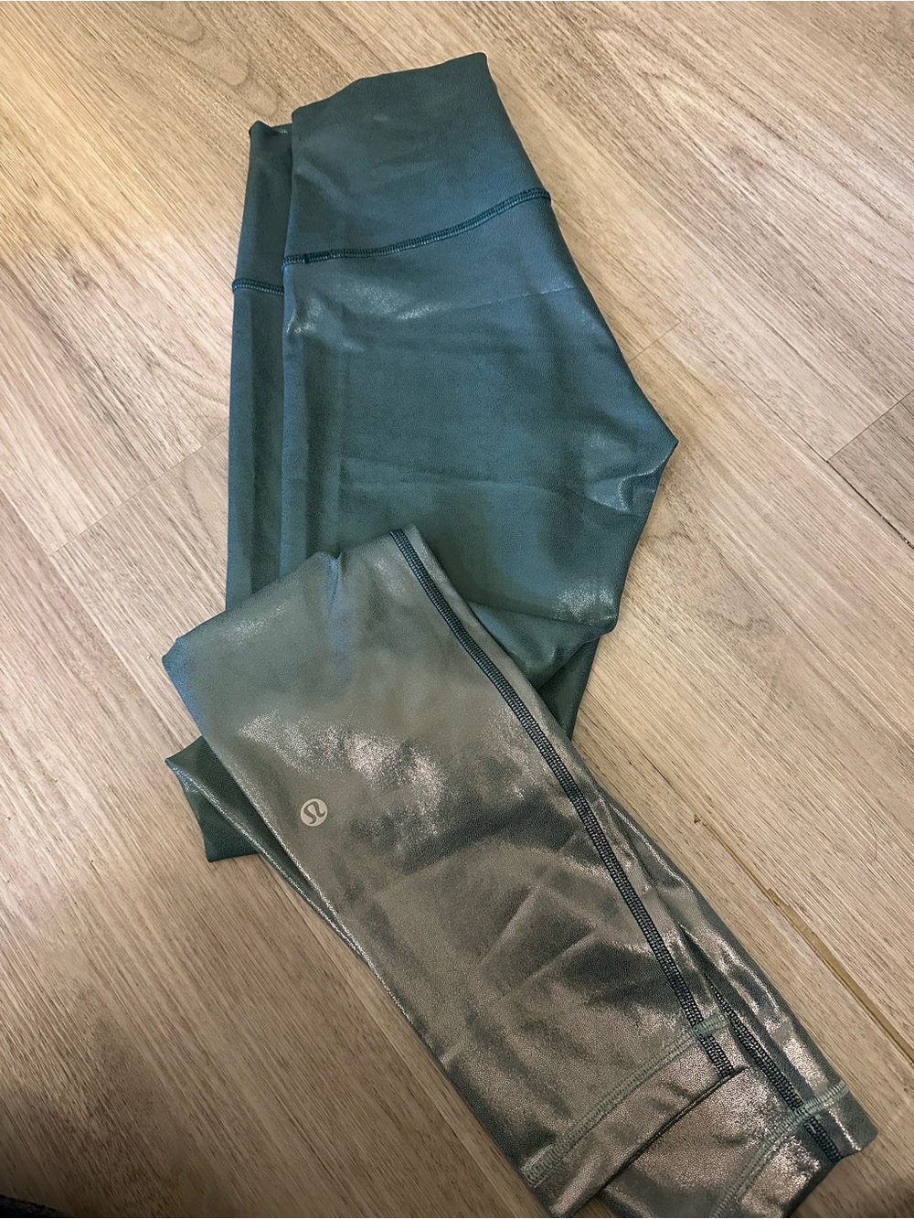 lululemon athletica Women’s Wunder Train Holiday Legging